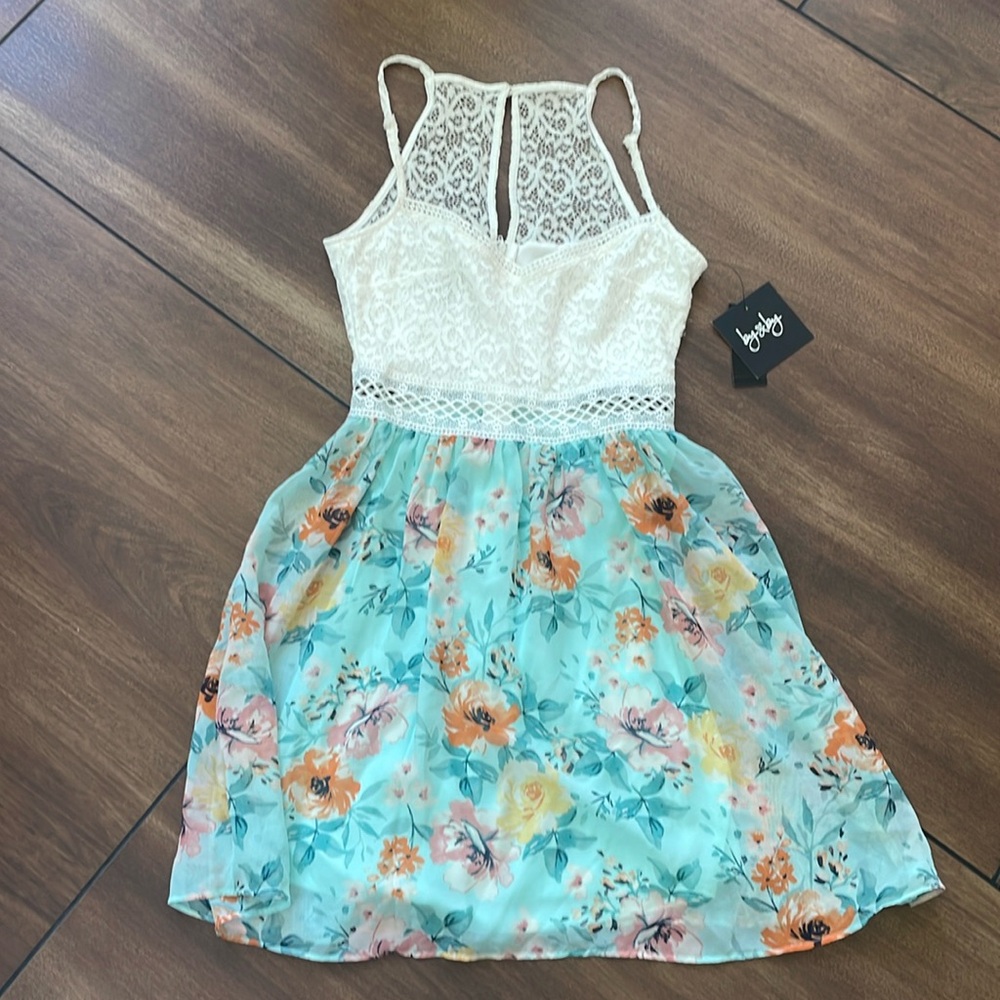 By & by dress, juniors size 3 lace and floral